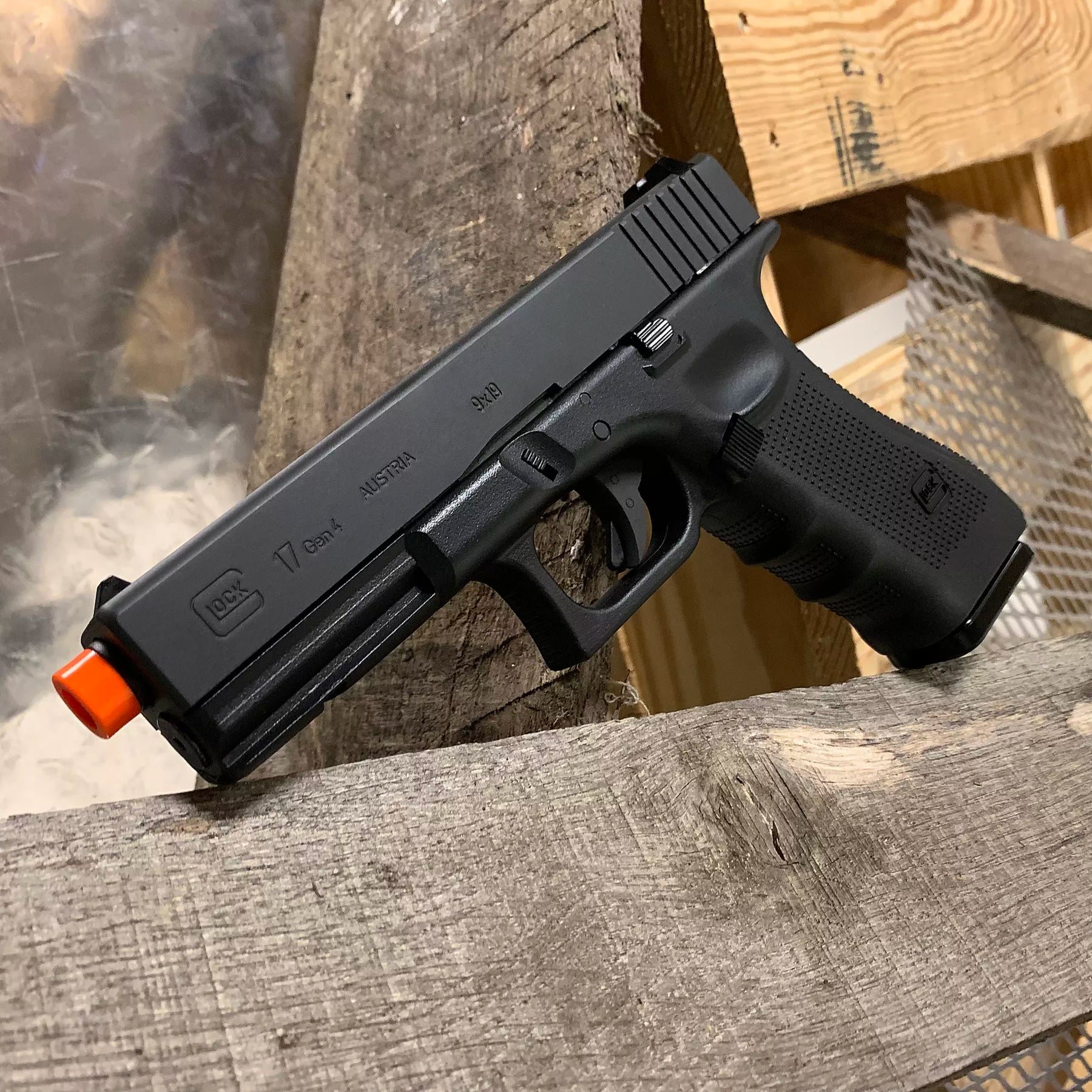 GLOCK G17 GEN 4 GBB 6MM AIRSOFT PISTOL : ELITE FORCE - UMAREX
