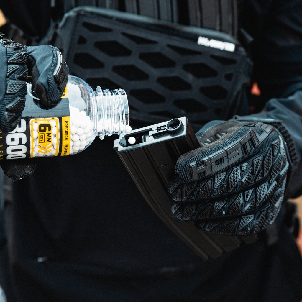 AEG KIT - HOSTILE FUZE-L High Velocity + Battery/Charger