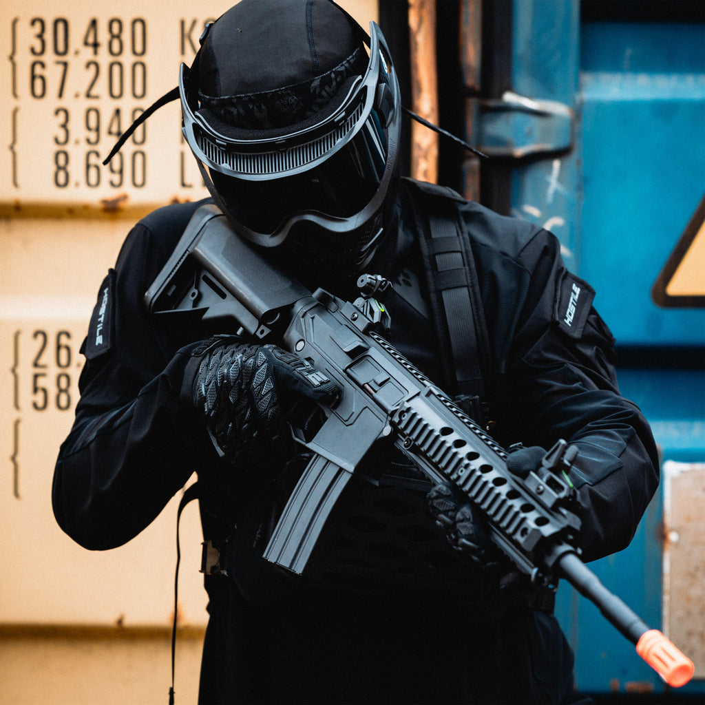 AEG KIT - HOSTILE FUZE-L High Velocity + Battery/Charger