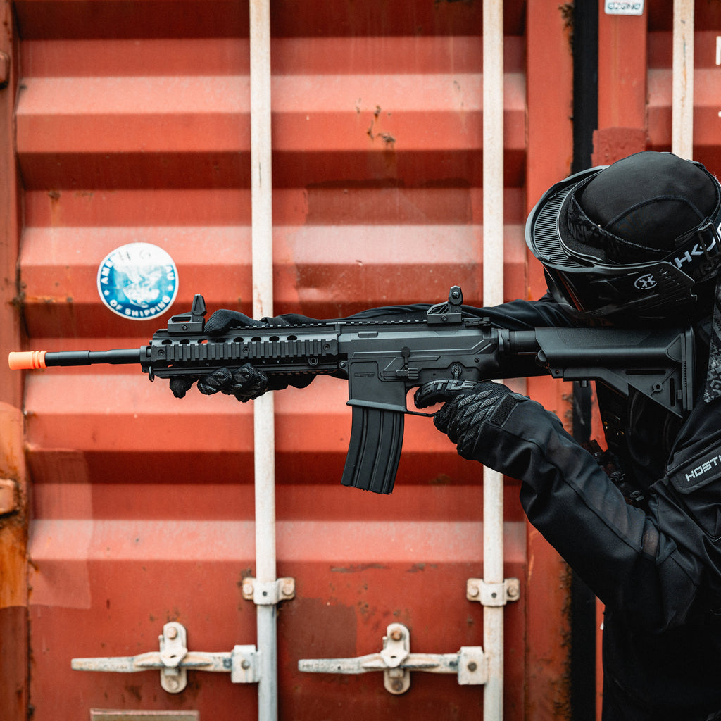 AEG KIT - HOSTILE FUZE-L High Velocity + Battery/Charger